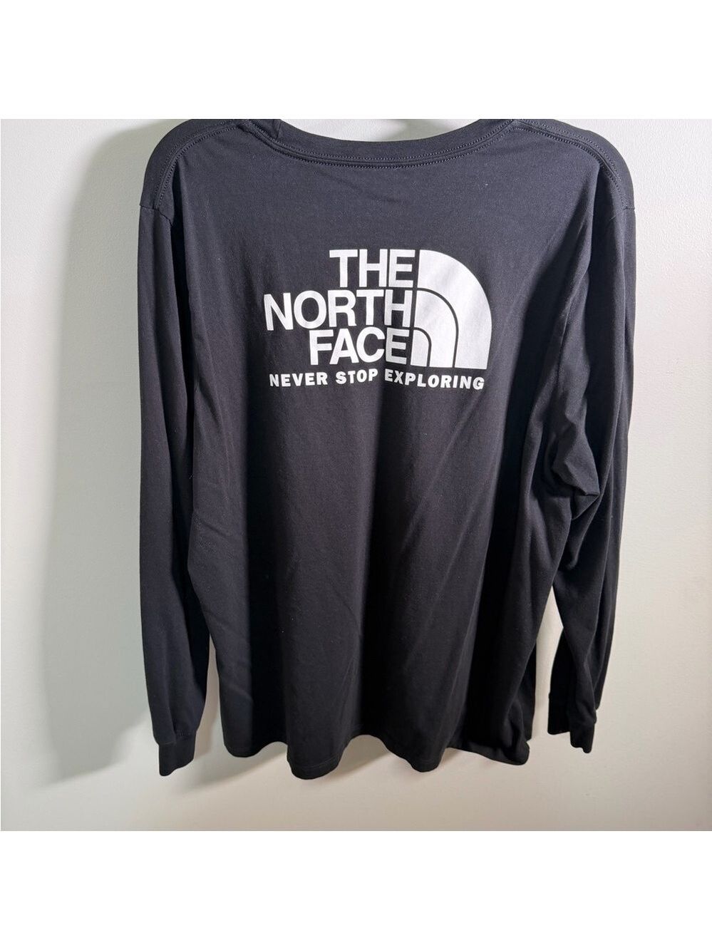 The North Face Womens Black Long Sleeve Shirt - Picture 2 of 5